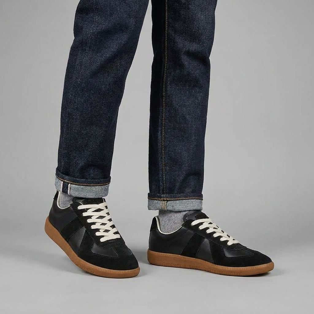 Sneakersy niskie w stylu retro, panelowa konstrukcja