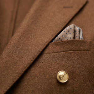 Garnitur dwurzędowy dwuczęściowy w brązie, slim fit