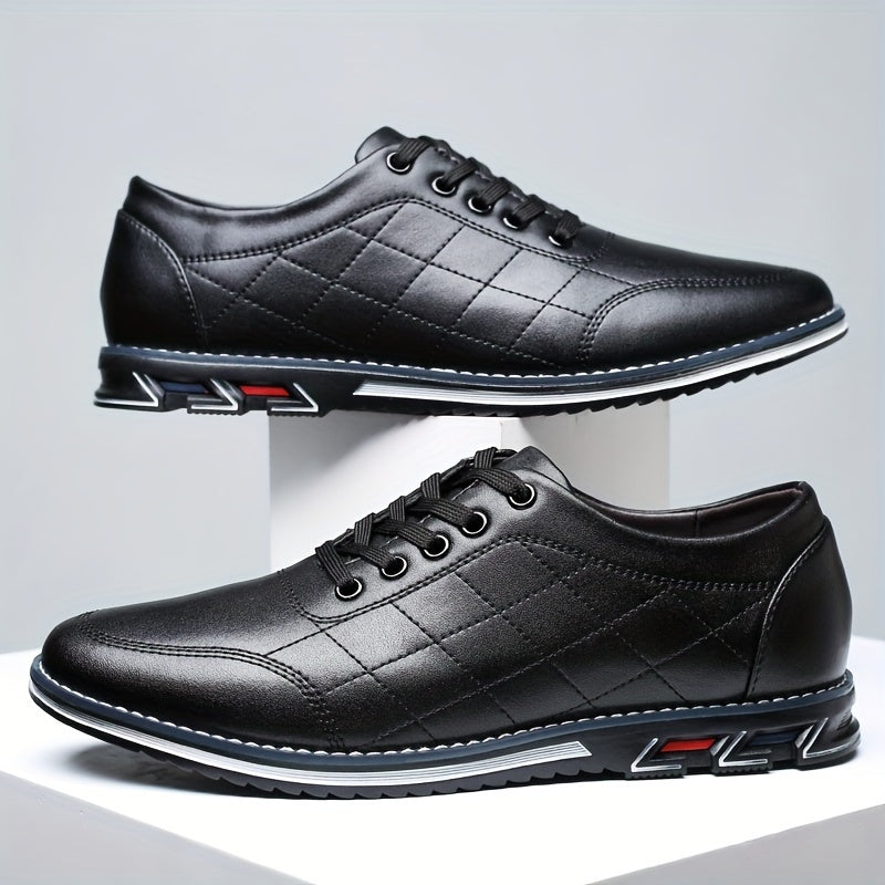 Sneakersy pikowane, uporządkowana cholewka