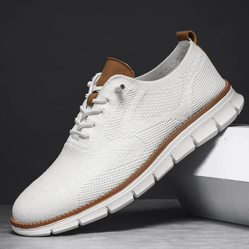 Sneakersy z elastycznej dzianiny, naturalne dopasowanie