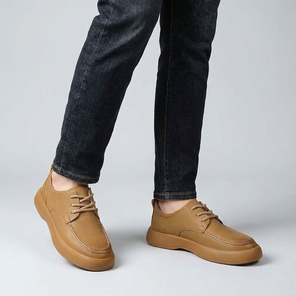 Sneakersy minimalistyczne, subtelne przeszycia