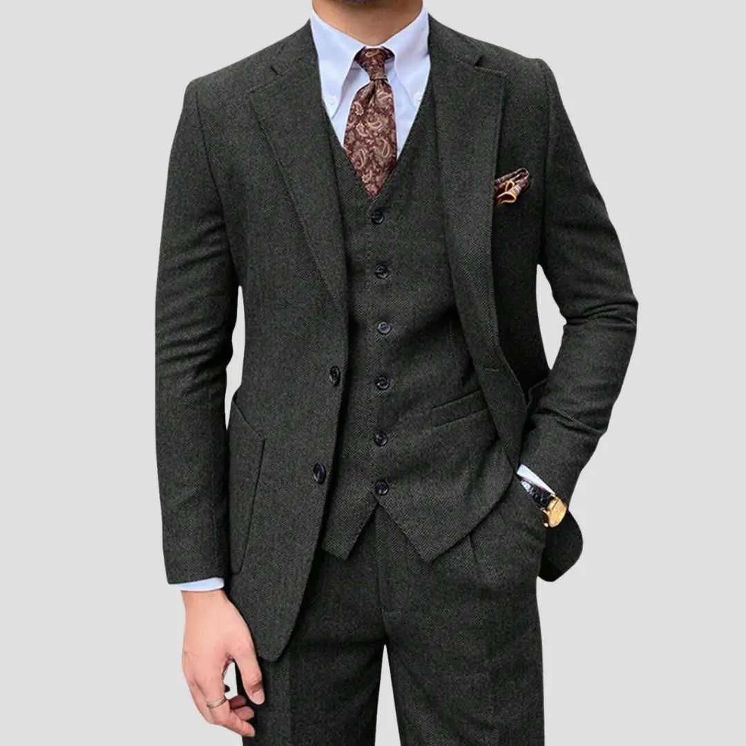 Garnitur trzyczęściowy slim fit z dopasowaną kamizelką