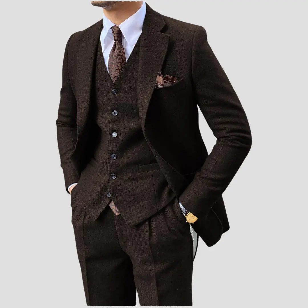 Garnitur trzyczęściowy slim fit z dopasowaną kamizelką