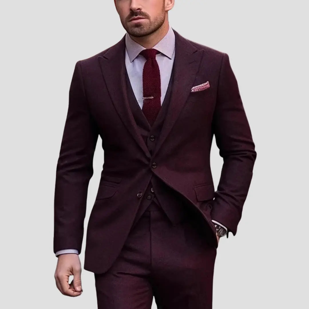 Garnitur trzyczęściowy slim fit na wesela i uroczystości