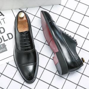 Oksfordy Orbit-10 typu brogues, precyzyjne zdobienia