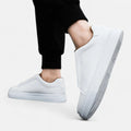 Sneakersy wsuwane ze skóry, czysta cholewka