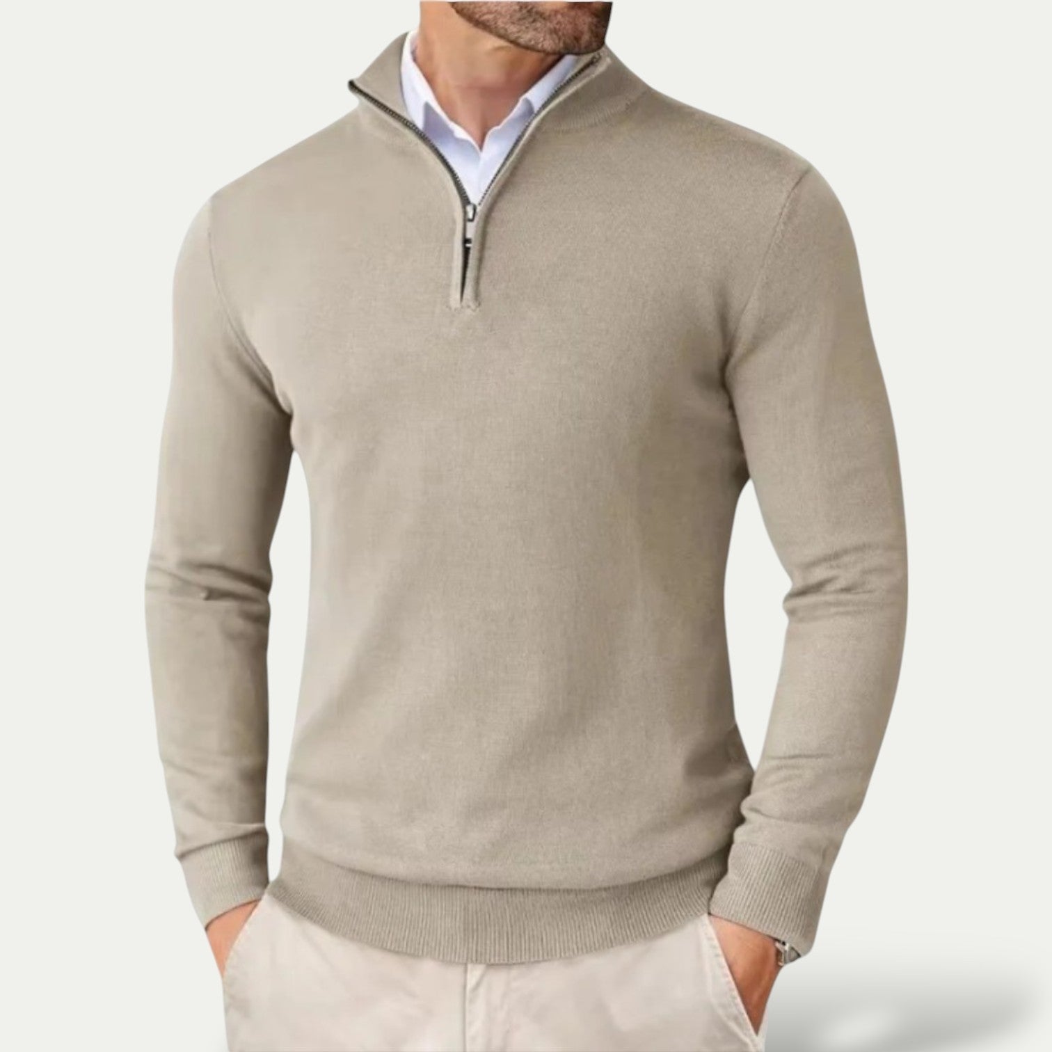 Sweter z kaszmiru z krótkim zamkiem, krój slim fit