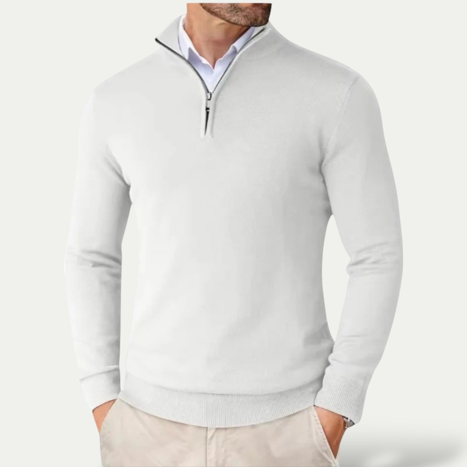Sweter z kaszmiru z krótkim zamkiem, krój slim fit