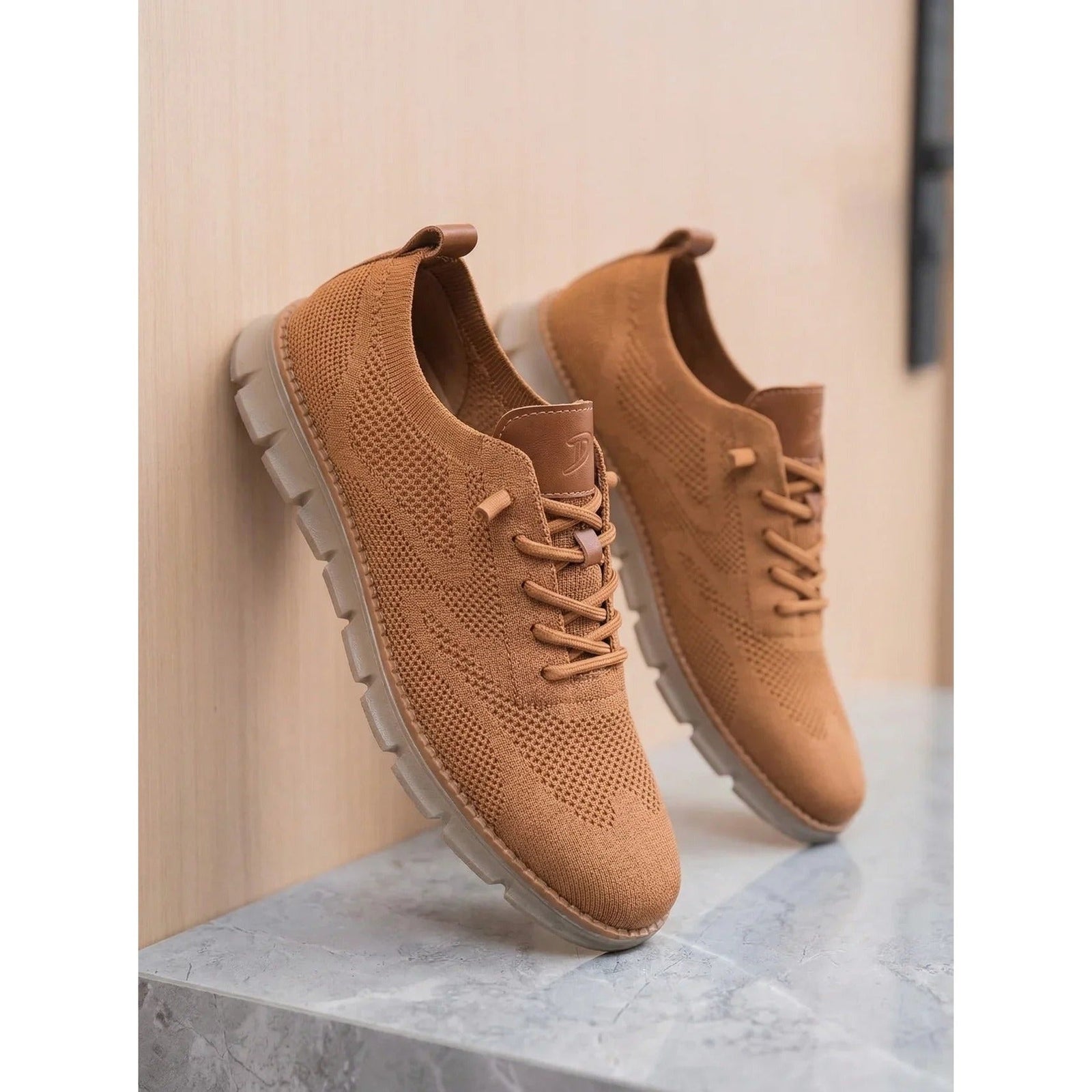 Sneakersy StrideFlex, lekkie z amortyzacją