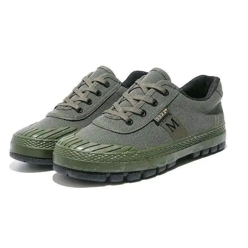 Sneakersy taktyczne, wzmocniona konstrukcja