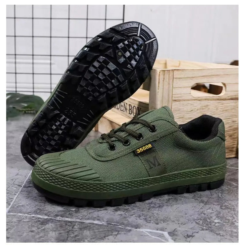 Sneakersy taktyczne, wzmocniona konstrukcja
