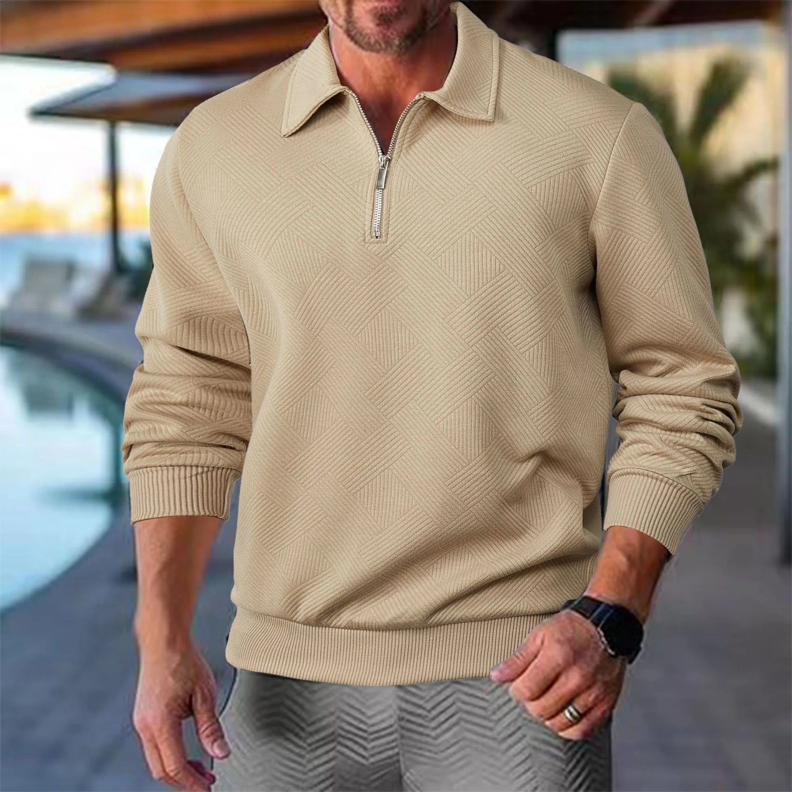Sweter ze stójką i krótkim zamkiem, wzór romb