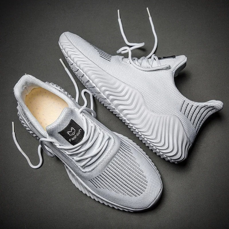 Lekkie sneakersy z dzianiny, opływowa sylwetka