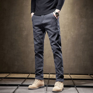 Spodnie slim fit z bawełny ze stretchem, gładkie wykończenie