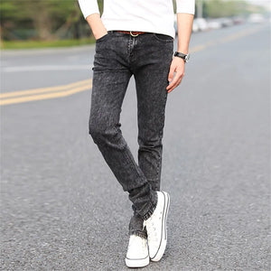 Jeansy Mees slim fit z elastycznym denimem