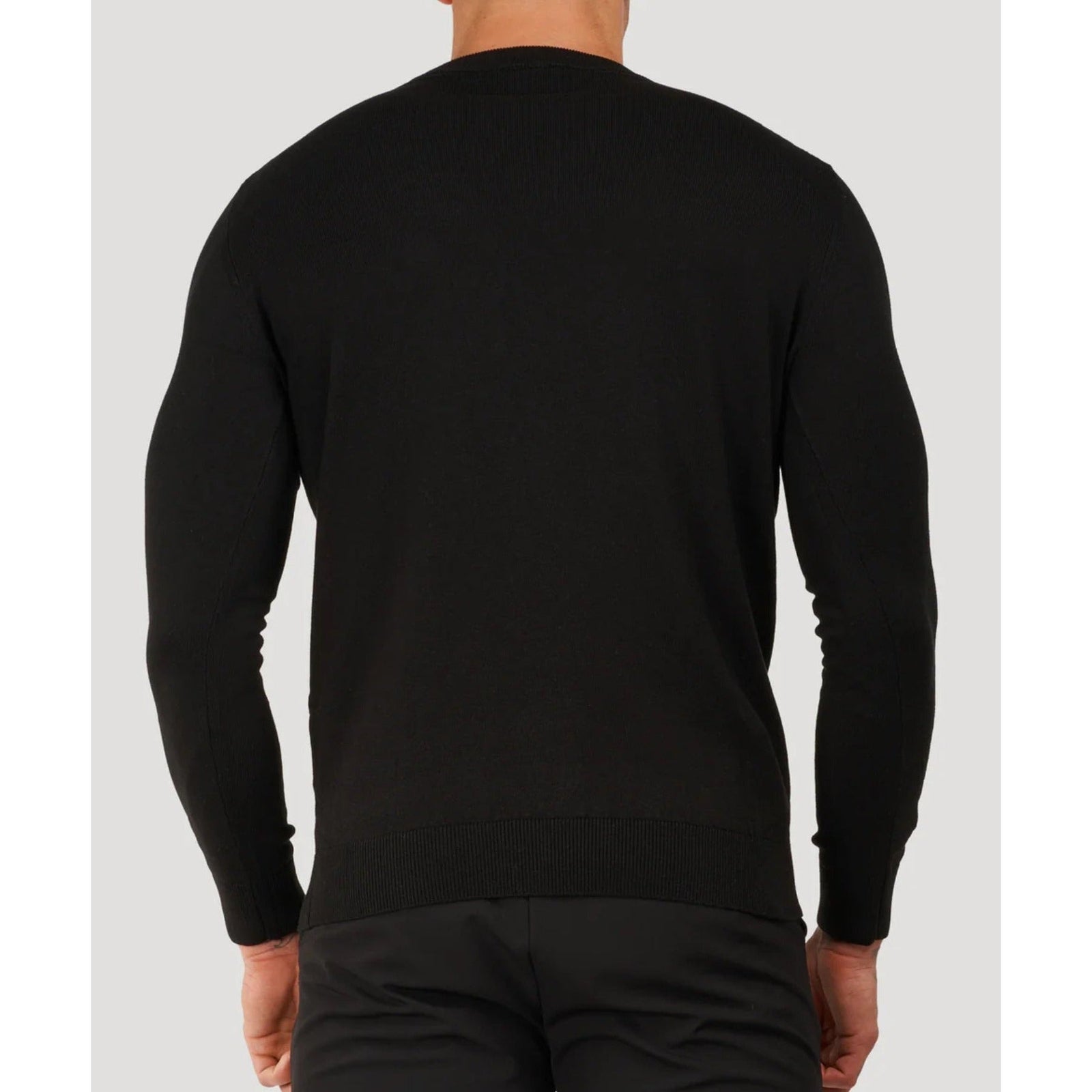 Golf z cienkiej dzianiny, dopasowany krój slim fit